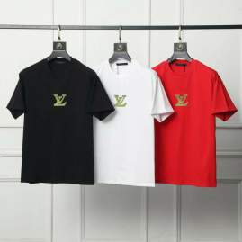 Picture of Louis Vuitton T Shirts Short _SKULVS-XL2br88927520